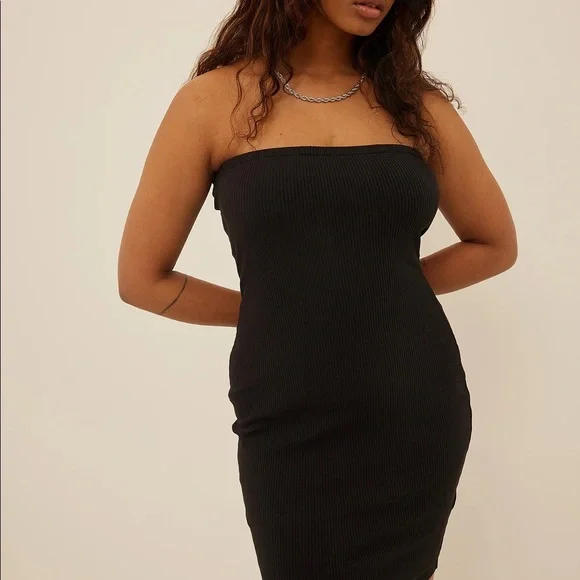 Missguided Dresses Basic Bandeau Bodycon Mini Dresscolour